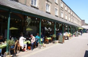 8 - 13 Pannier Market